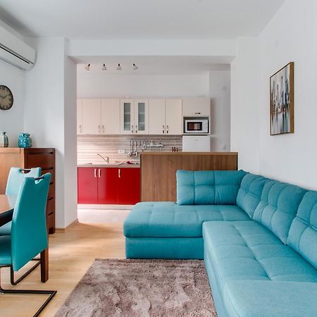 Apartments Lora 13.Jula, 15 Budva Kültér fotó