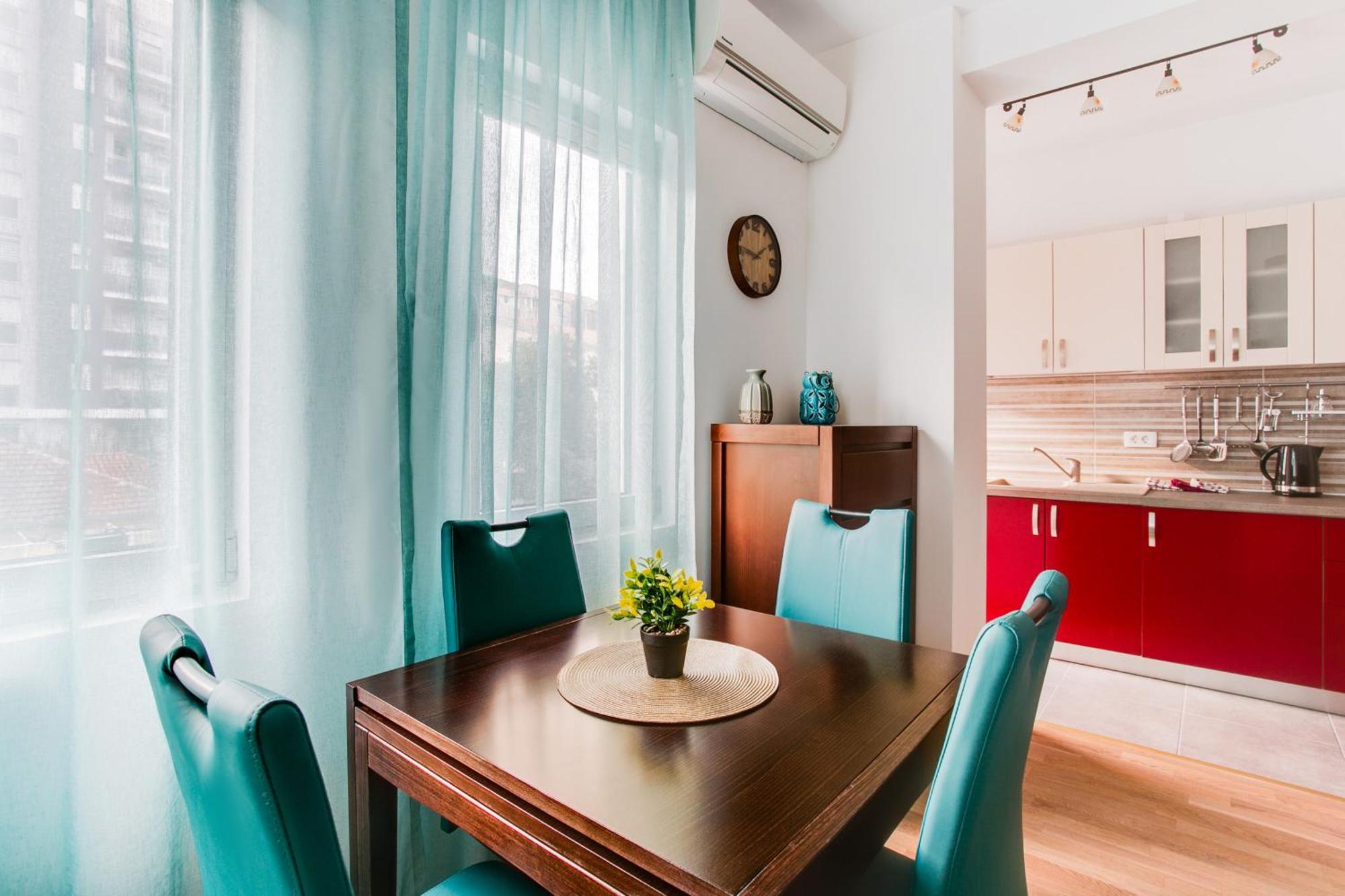 Apartments Lora 13.Jula, 15 Budva Kültér fotó