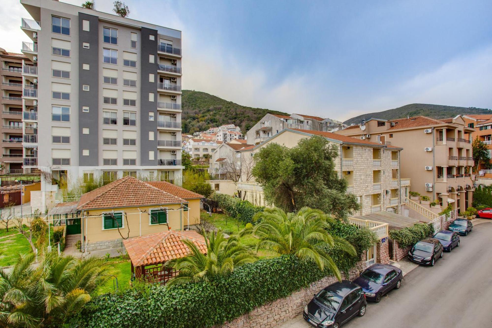 Apartments Lora 13.Jula, 15 Budva Kültér fotó